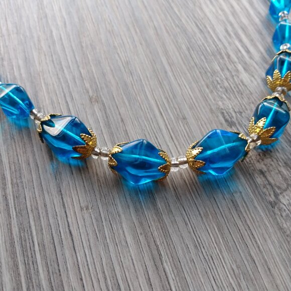 Vintage Blue Glass Beaded Necklace Made in Czechoslovakia Gold Tone Bead Caps - Picture 2 of 12